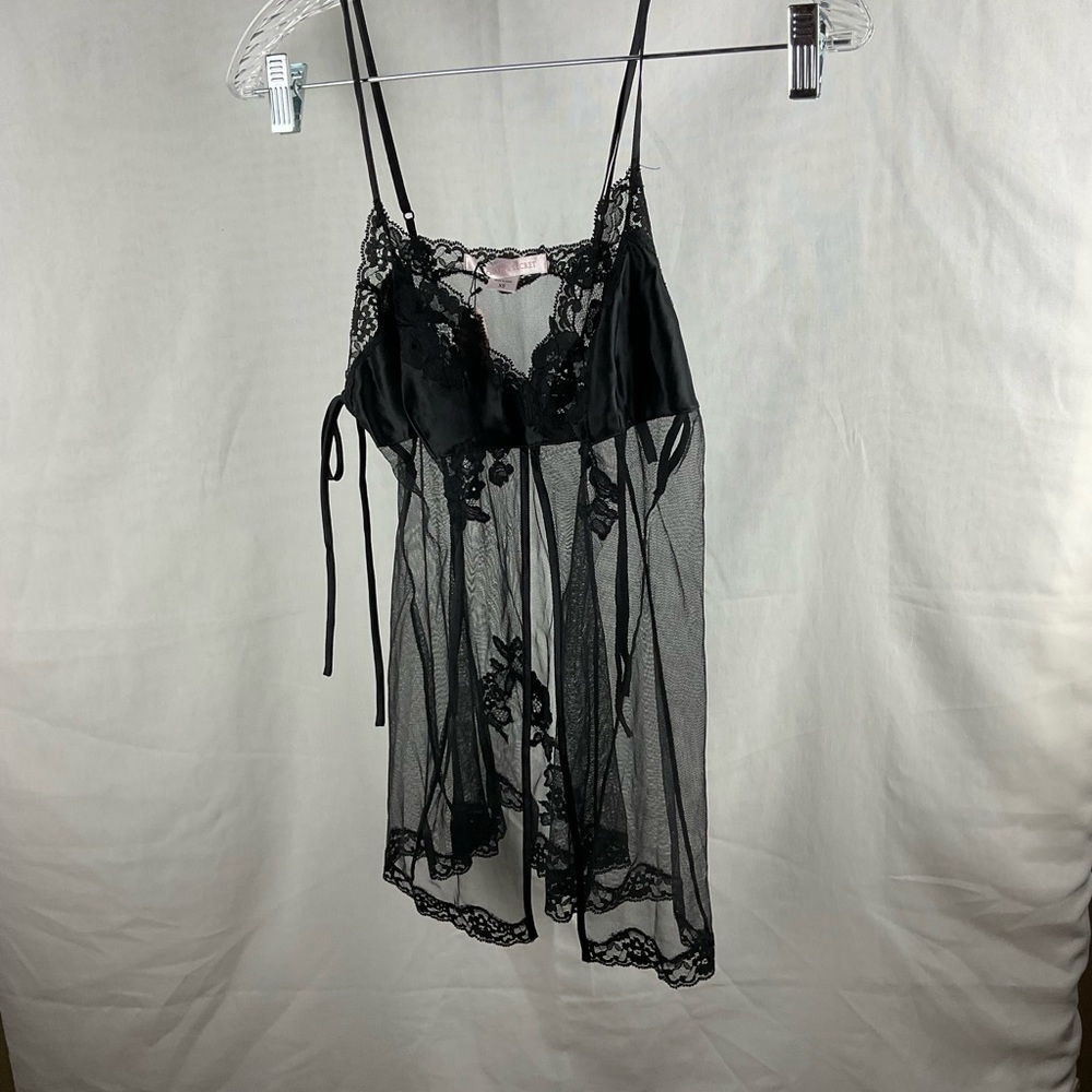 NEW Victorias Secret Mini Cut Out Dress - Picture 2 of 9